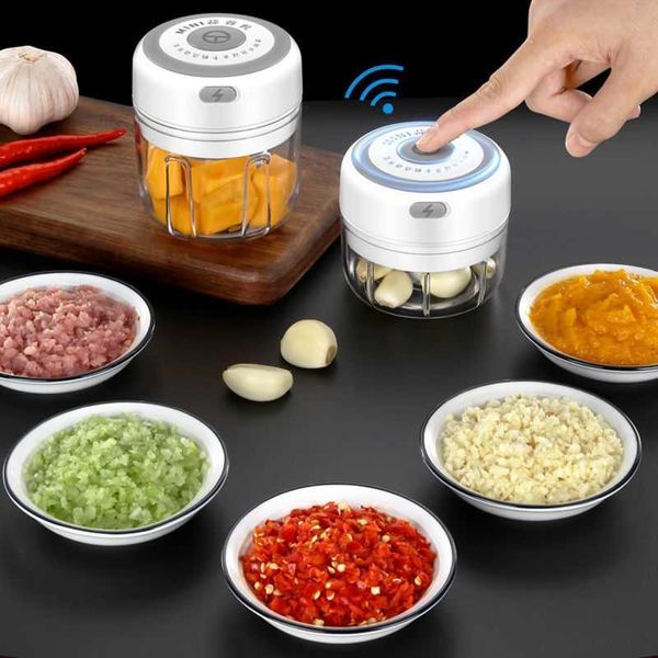Mini ajo eléctrico Masher Molinillo de verduras Trituradora portátil inalámbrica Máquina de alimentos Herramientas de cocina 210713