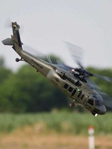 Aeronave Electric/RC Black Eagle RC Helicopter YXZNRC F09 UH60 Universal 6Ch 6 Axis Gyroscope 3D6g Dual Motor sin escobillas RTF RC Helicóptero Juguete Q240529