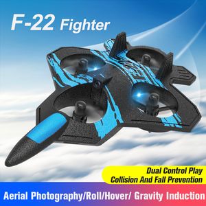 Elektrisch/RC -vliegtuig F22 Foam RC -vlak met camera 4K 360 ° Stunt Remote Regeling Vliegtuigen Fighter Helicopter Airplane Toys For Boys Children 230509