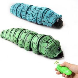 Elektrische RC -dieren 1 stks Elektrisch afstandsbedieningsspeelgoed met infrarood Ghost Bug Spoof Reptiles Kinderen Volwassenen Party Prank 221122