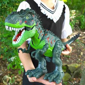 Jouets de dinosaures électriques / RC pour enfants 3 4 5 6 7 8 Cadeau de dinosaure télécommandé pour garçons Jouets de dinosaures robot de marche RC avec spray de brume et œufs Q231114