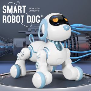 Électrique RC Animaux Drôle RC Robot Électronique Chien Stunt Commande Vocale Sens Sens Musique Chanson pour Garçons Filles Jouets Pour Enfants 6601 230731