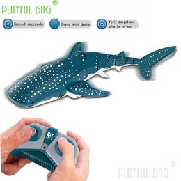 Électrique/RC Animaux Simulation de puzzle interactif Requin télécommandé Charge longue portée Parodie Requin-baleine Bateau jouet pour enfants Happy vd65 230724