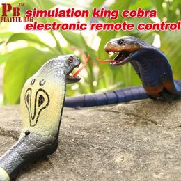 Electric/RC Animals pb playful bag Alta simulación cobra creative king control remoto electrónico creación del rey de las serpientes de juguete animal. 230724