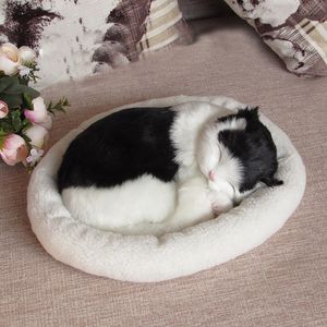 Électrique/RC Animaux Réaliste Noir et Blanc Chat Chien Respiration Dormir Jouets en Peluche Poupée Électronique Compagnon Animaux de Compagnie pour Démence Seniors Adultes Enfants 230414