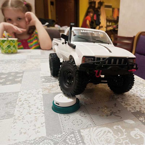 Electric/RC Animals WPL C241 voiture RC à grande échelle 116 24G 4WD Rock Crawler Buggy électrique camion d'escalade lumière LED sur route 116 pour enfants cadeaux jouets L24