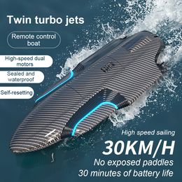 Bateaux électriques/RC 2.4G RC bateau de course à grande vitesse 30 km/h étanche modèle Rechargeable radio télécommande hors-bord jouets en Fiber de carbone boîte-cadeau 230214