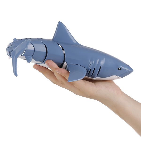 Barcos eléctricos RC Mini Rc Shark Robot barco de Control remoto juguete nadar bajo el agua barco de carreras eléctrico parodia piscina regalo para niños 230801