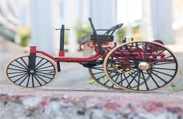 Elektrische RC Auto 1 12 1886 Vintage Klassieke auto Geen 1 legering model simulatie driewieler Speelgoed Voor Kinderen Gift Collectie 2211032683834
