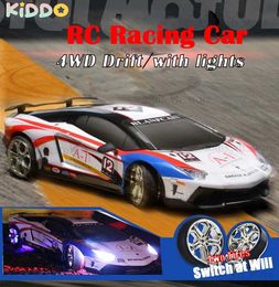 Voiture électrique/RC 1/16 RC Car Drift Télécommande 35 km/h 2.4G 4WD Cars Station Radio Racing Drift High Speed Racing Car Jouets pour Garçons Enfants T240308