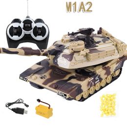 Electric/RC CAR 1 32 RC Battle Tank Remote Control Shooting Tank zware grote interactieve militaire oorlog met shoot Bullets Electronic Car Boy Toy 230525