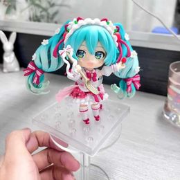 Voiture électrique / RC 10cm 1939 Figure d'anime Virtual Idol Singer Miku Action Figure PVC Collection Modèle Doll Christmas Toys Toys T240506