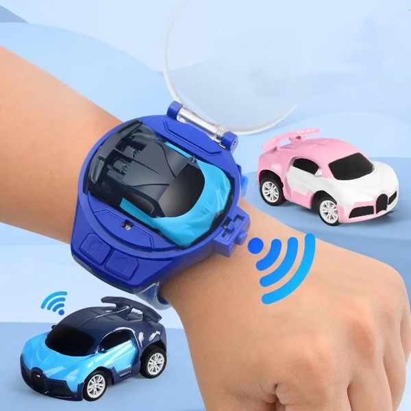 Voiture électrique/RC 2.4G Mini dessin animé RC petite voiture montre analogique télécommande mignon modèle de détection infrarouge jouets de Charge pour enfants cadeaux 231117