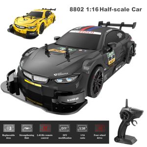 Elektrische RC Auto 8802 1 16 Halve schaal Vierwielaandrijving Afstandsbediening 44 30 km h Drift 2 4G Speelgoed Jongen Gift 231013