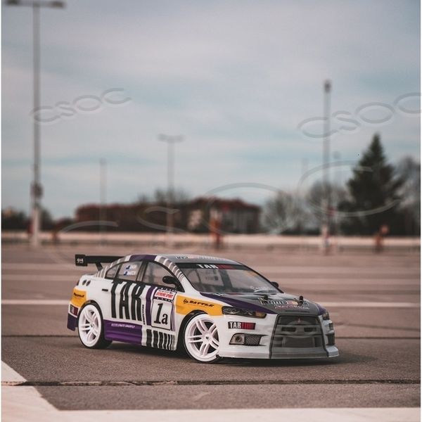 Voiture électrique/RC Voiture électrique RC CSOC 1 10 RC Racing Drifting 70 km h avec lumière LED 2 4G Jouet télécommandé haute vitesse Big Off road 4WD pour adultes garçons 240314