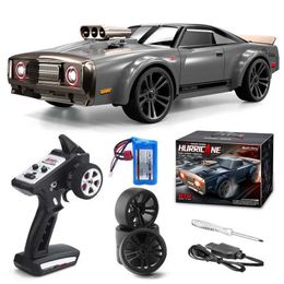 Car Electric / RC Car Electric / RC Car New SCY-16303 RC Car 35 km / H RC Car 4wd avec LED Light 1 16 Remote Muscle Muscle CARD HAUT SPEED RACING TOY Gift WX5.26