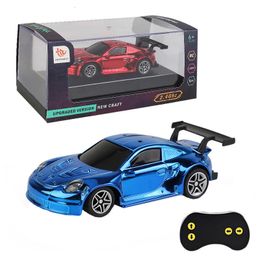 Voiture électrique RC Mini Rc 1/43 plaqué or avec lumières 2 4G, télécommande de poche haute vitesse, modèle de chargement USB, jouets pour enfants 231013