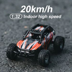 Voiture électrique/RC S801 S802 Rc Car 1/32 2.4g Mini voiture télécommandée à grande vitesse enfants cadeau pour garçons intégré double lumières LED coque de voiture jouet lumineux 231115