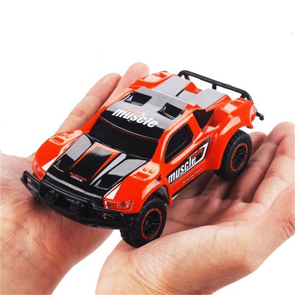 Électrique RC Voiture Jouets 1 43 2 4G 4WD mini Rc Électrique 14km h Camion Véhicule Modèle Enfants Drift télécommande garçons jouets pour 10 ans 230728