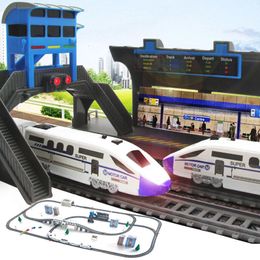 Électrique RC Track Children s Train Toy Railway Set Rails s Christmas Gift Kids RC s Model 221122