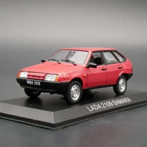 Diecast model Auto -track IXO 1 43 IST LADA 2109 SAMARA Diecast Car Model Metal speelgoedvoertuig 230308