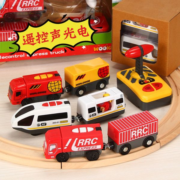 Eléctrico / RC Track Kid Toy Control remoto Rc Car Tren eléctrico Juego de juguetes con riel de madera Control remoto Juguete Niños Tren eléctrico Juguete Divertido regalo 230629