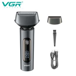 Rasoirs électriques VGR rasoir tondeuse à barbe Machine à raser pour hommes rasoir professionnel Rechargeable IPX7 lavable V-381 230520