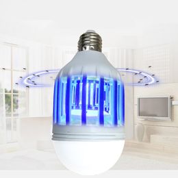 Trap électrique Light Indoor 15W 110V 220V E27 LED Mosquito Killer Lamp Bulb Electronic Anti Insect Bug Guêle Pest Fly Outdoor Greenhouse
