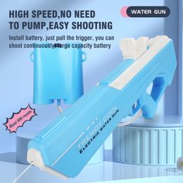 Elektrisch waterpistool Kids Blaster High Speed Soaker Lange afstand pistool met rugzak Automatische Glocks Zomer Party Games 240130