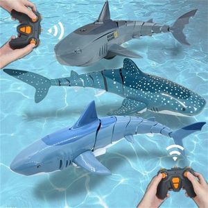 Elektrische dieren grappig RC Shark Toy Remote Control Dieren Robots Badbuis Pool elektrisch speelgoed voor kinderen jongens kinderen cool spul Sharks onderzeeër 220914