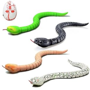 Electricrc Dieren Infrared Remote Control Snake RC Snake Cat speelgoed en eier Rattlesnake Animal Trick angstaanjagend onheil Kinderen speelgoed grappig nieuwheid cadeau 220914