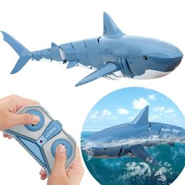 ElectricRC Animaux Télécommande Requin Jouet Robots RC Électrique Requins Enfants Enfants Jouets pour Garçons Été Piscine Eau Navire Poisson 220914