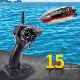 Electricrc Boats 24G RC High Speed ​​Racing Boat Model Elektrische radio afstandsbediening Speedboot speelgoed met lichtwater kinderen Geschenken speelgoed voor jongens 230518