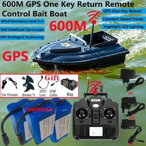 ElectricRC Boats Professional 16 GPS Retour automatique Positionnement Bateau à appâts télécommandé 600M Imperméabilisation Haute vitesse Smart RC Fishing 230906