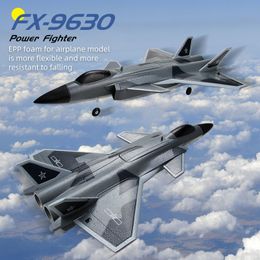 Electricrc FX9630 Vliegtuig J20 Fighter Remote Regel Airplane Anti-Collision Soft Rubber Head Glider met Cuert Design Aircraft RC Toys 230616