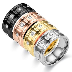 Elegante 18K Gold vergulde roestvrijstalen bandring voor mannen Women Tatinum Steel Oostenrijkse kristalring Wedding Sieraden Leuk cadeau No Fade Color Groothandel Prijs