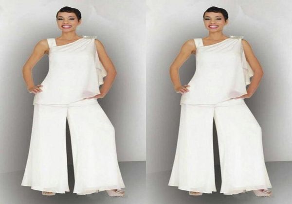 élégant 2020 mère de la mariée costumes de pantalon en mousseline de soie pour le mariage d'été décolleté asymétrique blanc ivoire plage mère du marié1495705