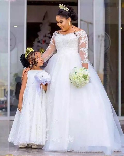 Eleganti abiti da sposa africani taglie forti 2020 con scollo a barchetta maniche a 3/4 lunghezza perle abiti da sposa nigeriani con applicazioni di pizzo in rilievo
