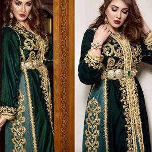 Elegant Arabic Kaftan Moroccan Dark Green Evening Dresses Long Sleeve Gold Embroidery Appliques Beaded Caftan Dress Muslim Women Satin Formal Party Gowns