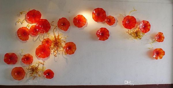 Elegantes platos artísticos de flores de loto lámparas naranja 100% soplado a boca placa de pared de vidrio de borosilicato decoración de Hotel de lujo