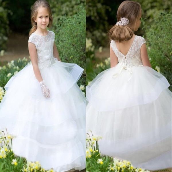 Elegante abito da ballo country 2022 Flower Girls Dresses Sheer Neck Ruffles Tulle Maniche corte Abito da prima comunione per ragazze2712