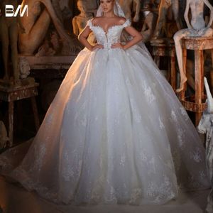 Élégant Ball Wedding Appliques brillantes Robes de la robe de mariée des perles de la longueur du sol Vestidos de Novia