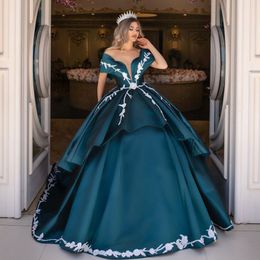 Elegante kralen baljurk trouwjurken van de schouderapliquise bruidsjurken gelaagde plus size satijnvestidos de novia 407