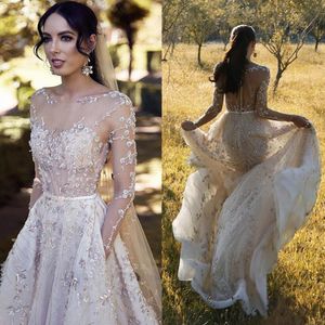 Perles élégantes manches longues robes de mariée pure bateau cou une ligne robes de mariée pailletées grande taille balayage train tulle robe de mari￩e