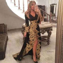 Elegante madre negra de oro de oro Applices de encaje de nupcia Dubai Mangas largas vestidos de fiesta divididos Femenados de vestidos de noche