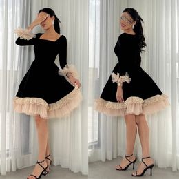 Élégant robes de bal en velours noir manche carrée à manches longues bouffés courte cocktail robe robes