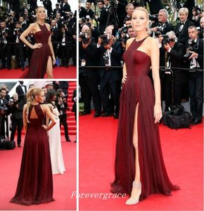 Elegante Blake Lively Burgund Red Carpet Long Evening Jurk Celebrity Inspired Sweep Train Formele prom feestjurk op maat gemaakte plus 8385074