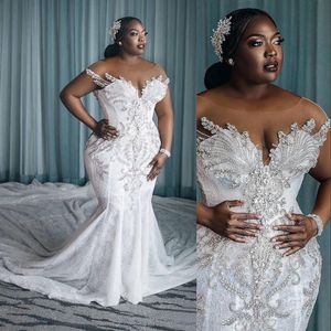 Luxe charmante Arabische zeemeermin trouwjurken formele bruidsjurken plus size illusie volledige kanten appliques kristal kralenkap mouwen kapel trein