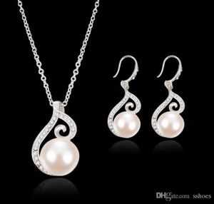 Elegante Bruids Oorbellen Kettingen Sets Diamant Parel Kristal Druppels Bruiloft Sieraden Set Mode Vrouwen Bruidsmeisje Dame Partij Sieraden3603962