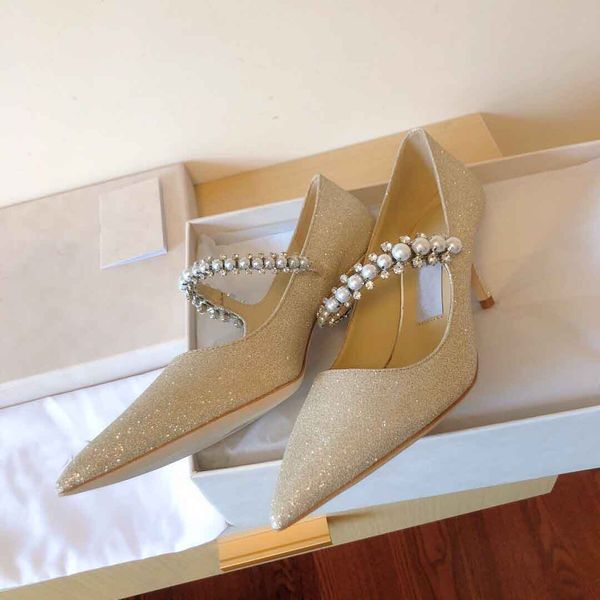 Élégant mariage de mariée Baily Sandal Chaussures Femmes Golden Glitter Cuir Talons Hauts Femmes Bout Pointu Perles Sangle De Luxe Designer Sandalias 35-43